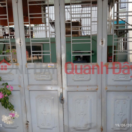 CHÍNH CHỦ Cần Bán ĐẤT TẶNG NHÀ - Lô Góc 2 Mặt Tiền Tổ 43, Khu 4, Phường Cao Thắng, TP Hạ Long _0