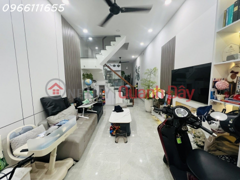 BÁN NHÀ SIÊU PHẨM ĐẸP FULL NỘI THẤT XỊN- NGUYỄN VĂN CỪ- P. CẦU KHO- VÀI BƯỚC CHÂN RA MẶT TIỀN - 3 TẦNG 4PN - _0