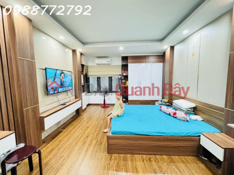 Có 1 không 2, nhà đẹp Trương Định, ô tô đỗ, chủ tự xây chắc chắn, ở luôn, 42m2*5T _0