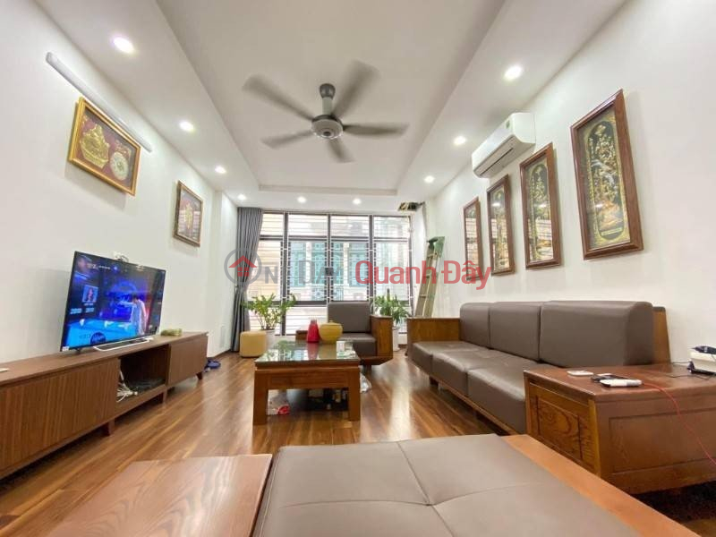 Property Search Vietnam | OneDay | Nhà ở | Niêm yết bán, Bán Nhà 124 #HOÀNG_NGÂN, Trung Hòa. #Ô_TÔ_ĐỖ_CỬA 5m. 40m2 Nhỉnh 4 tỷ. Cạnh Hồ, Cạnh Chợ. MT Rộng