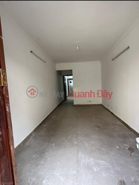 House for rent in car alley 192 Le Trong Tan Street, 70m2 x 2 floors, 3 bedrooms, 9 million for business, office, living... _0