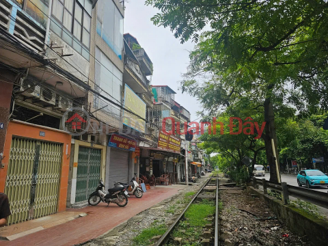 HOUSE FOR SALE ON LE DUAN STREET, DONG DA, 43M2, 4 FLOORS, OPPOSITE THONG NHAT PARK, NEXT TO BA MAU LAKE. PRICE 8.3 BILLION _0