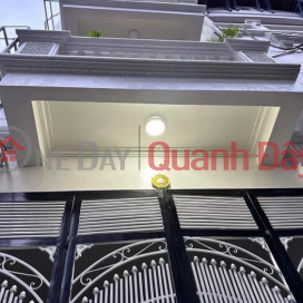 Selling a 6-storey house, corner lot, lane 114, Vu Trong Phung street, 20m from the street. _0