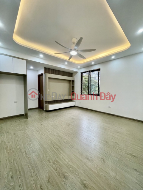 CHUNG CƯ CẦU GIẤY DT 75M 3 NGỦ 2 WC NHÀ ĐẸP GIÁ 6,15 TỶ _0