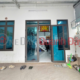 For only 2.8 billion VND, you can own a C4 house with 2 bedrooms and 2 bathrooms, located right next to Quang Minh Industrial Park. _0