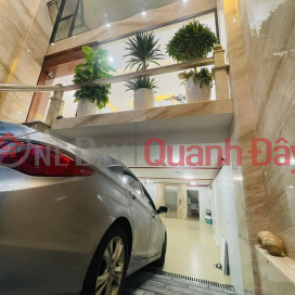 Beautiful, sparkling new 7-storey elevator building on Thai Ha street, Dong Da street, garage, rare area for houses for sale _0