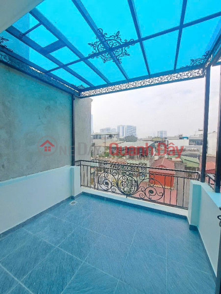 đ 7.48 Billion House for sale in Hao Nam Dong Da, Private House, Good Location, 37mx5T, Price: 7.48 Billion, Contact: 0396935190.