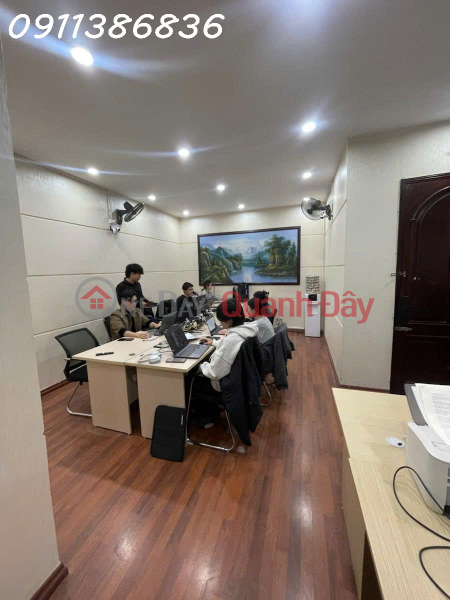 Property Search Vietnam | OneDay | Residential Sales Listings, Corner apartment in Building 18T1, Trung Hoa Nhan Chinh, 102m², 2 bedrooms, 2 bathrooms, slightly over 9 billion VND