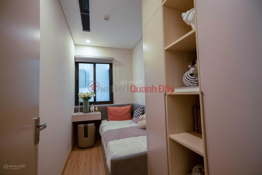 Summarize the fund of Rose Town apartments with 2 bedrooms, priced from 2 billion, 3 bedrooms from 2.8 billion, receive a house in October 2023 | Vietnam, Sales, ₫ 2.8 Billion