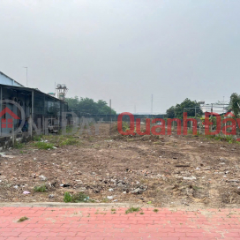 OWNER SENDS FOR QUICK SALE Lot of Land Frontage on Provincial Road 8, Hoa Phu Commune, Cu Chi District, Ho Chi Minh City _0