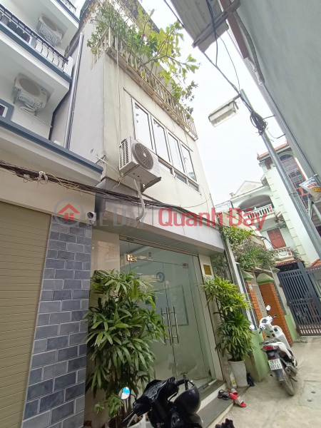 An Duong Vuong house for sale, 58m2 - 4 floors, 3.8m frontage, price 6.3 billion still negotiable. Sales Listings