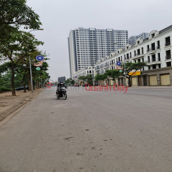 SDCC cần bán nha căn nhà 6 tầng 100m2 mặt phố Thành Trung, Trâu Quỳ, GL HN. Lh 0936098052, Việt Nam Bán đ 34,57 tỷ