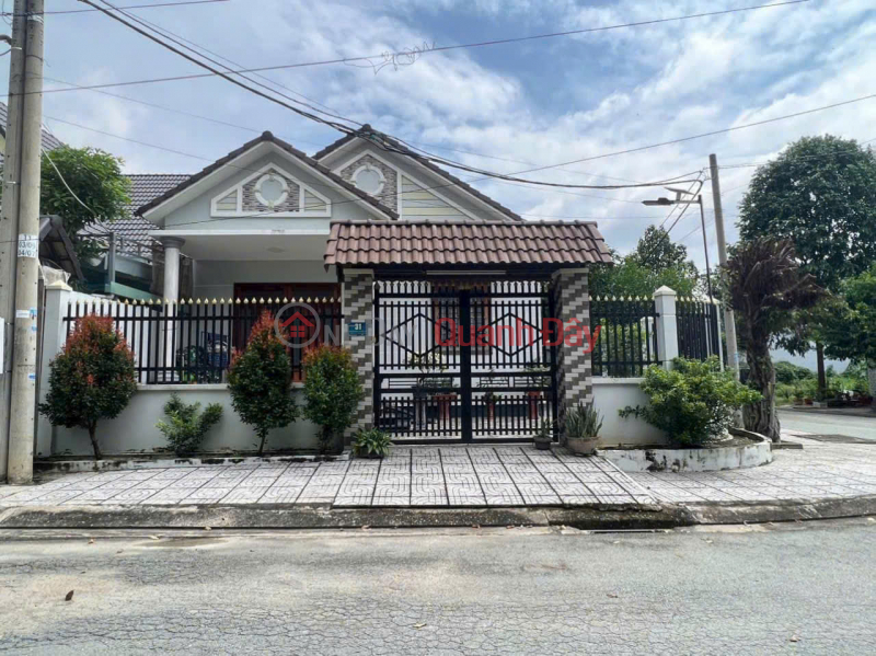 HOT! Selling a corner villa 185m2 in Lavender Thanh Phu area for only 4 billion Sales Listings