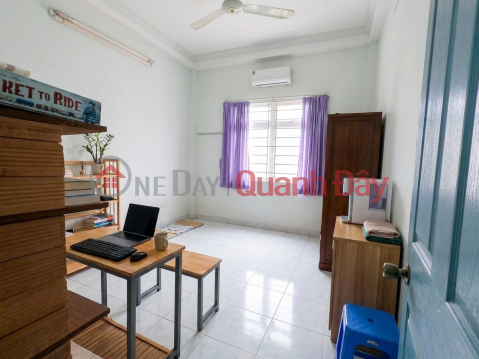 [D2481] Nhà 3 tầng sàn BTCT sát ĐH Văn Lang, giảm sâu còn 12.x tỷ _0