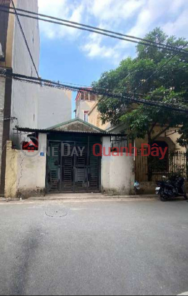 Property Search Vietnam | OneDay | Residential Sales Listings House for sale in Le Mat, Viet Hung, private car, business, spacious, 76m, side: 5.5m, 8 billion 3