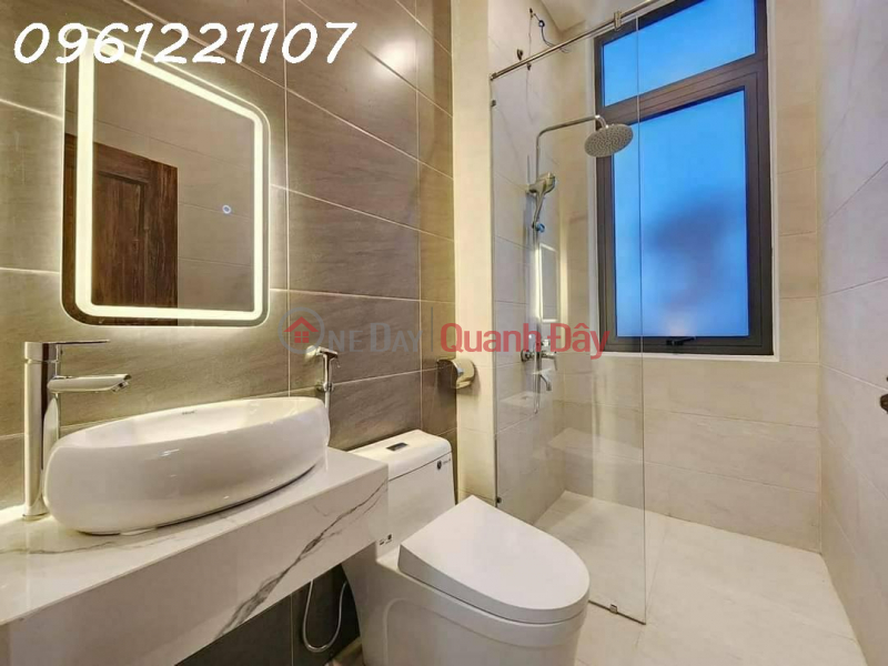 House for sale by owner near fishing wharf intersection, prepayment 300 million, bank loan support >70%, Vietnam Sales | đ 300 Million