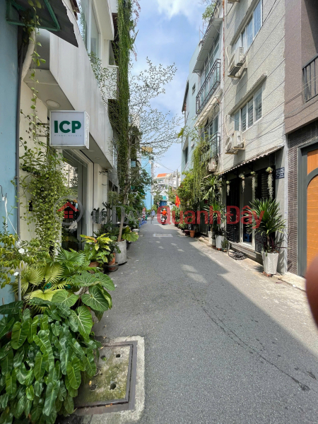 Property Search Vietnam | OneDay | Nhà ở Niêm yết bán BÁN NHÀ HXH ĐOÀN THỊ ĐIỂM - PHÚ NHUẬN 4 X14 CHỈ 11.5 TỶ TL