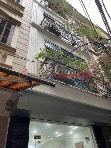 Property Search Vietnam | OneDay | Residential, Sales Listings | Phuong Mai - Beautiful house with Car garage - 41m2 x 4 floors - SOLD 7.33 billion