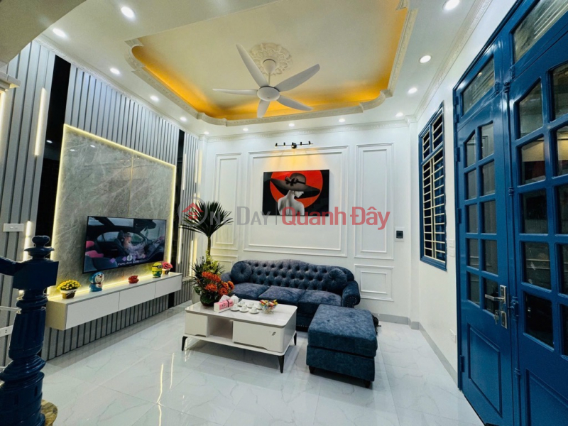 SUPER RARE - BEAUTIFUL HOUSE IN CAU GIAY - THONG ALLEY, NEAR CARS - 5 FLOORS - 3 BEDROOMS, PRICE OVER 5 BILLION | Vietnam, Sales đ 5.8 Billion