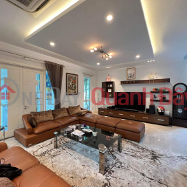 Villa Long Lanh Van Quan, Ha Dong, 2002m2, Corner lot, flower garden view, classy interior _0