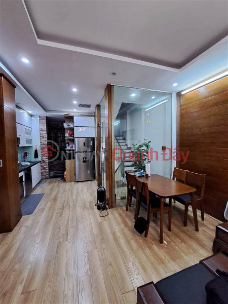 Property Search Vietnam | OneDay | Nhà ở Niêm yết bán | Nhà sáng vì 3 thoáng, có Gara ôtô tặng toàn bộ nội thất, diện tích 40m2*5 tầng