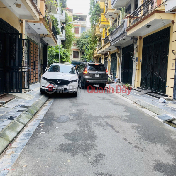 HOUSE FOR SALE, URBAN AREA DINH CONG - HOANG MAI, 69 SQM, 5 FLOORS, FRONTAGE 4.7 M, PRICE 27.8 BILLION. Vietnam, Sales, đ 27.8 Billion