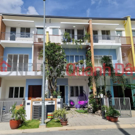 Bán nhà KĐT Sun Casa P. Hòa Phú, trung tâm TP mới Bình Dương, DT 90m2 giá 2,8 tỷ có TL _0