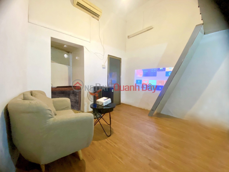 Room at 26B Son Tay Ba Dinh HN - car street frontage parking in a busy location. - Price 4.8 million\\/month Rental Listings