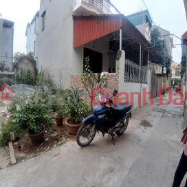 Trau Quy Ward, Gia Lam District, Hanoi. 101m2, 5m frontage, perfectly square plot, wide road, slightly over 10 billion VND. Contact 0989894845 _0