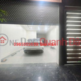 LOT ADJACENT TO THE TANGERINE TREE 45m2 _ 5 FLOORS _ CAR GARAGE _ CAR AVOIDANCE ROAD _0