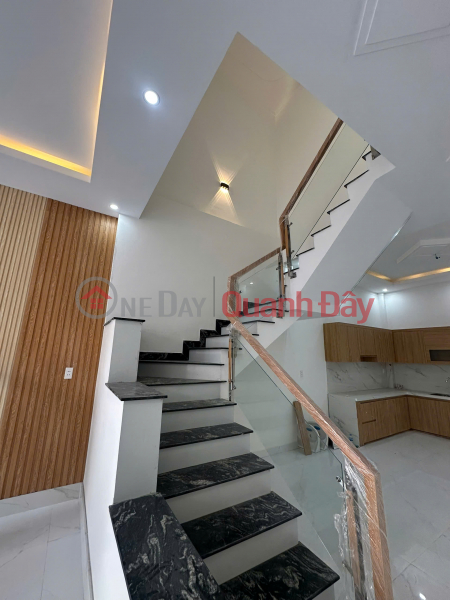 đ 2,1 tỷ, Bán Nhà Giá Thương Lượng gần Ngã Ba Đèn Vàng - Đồng Khởi