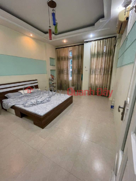 , Please Select | Residential, Sales Listings đ 15.5 Billion