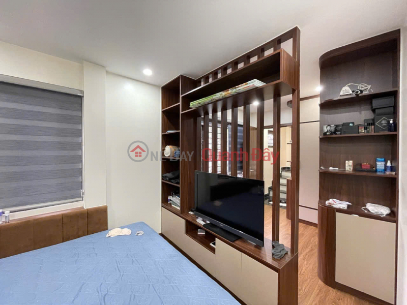 Property Search Vietnam | OneDay | Nhà ở Niêm yết bán HIẾM! 32m² – 5 TẦNG – GẦN CHỢ ĐỒNG DINH – GIÁ CỰC MỀM!