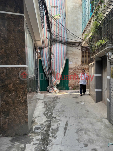 OVER 12 BILLION - 62M 7 FLOORS - CCMN BUILDING CASH FLOW 700 million\\/month HOANG MAI - HBT 14 rooms KK. PCCC - Full rooms Sales Listings