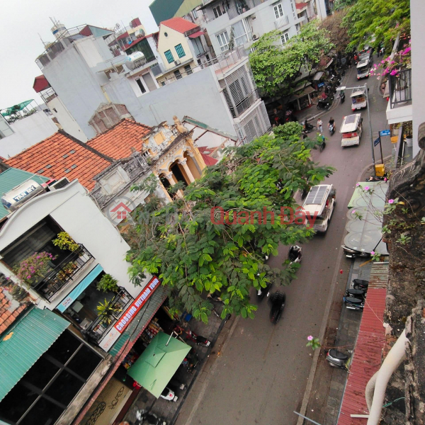 Street-front house in Hoan Kiem district, 65m², 6m frontage, suitable for business day and night. Sales Listings