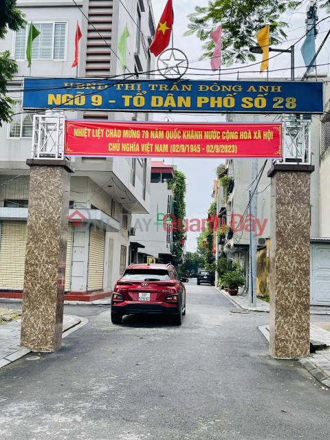 Selling a house in Dong Anh town, building 4 floors of car road for 2 billion VND _0