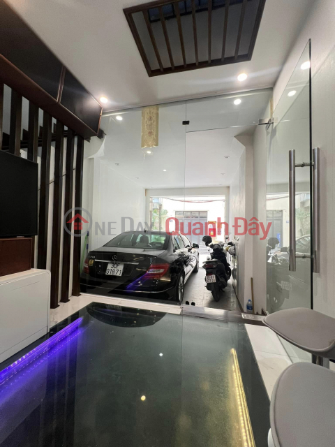 VIP Lot Allocation - Car to house on Hoang Van Thai Street 45m\/ 5Floor 10.5 Billion, Beautiful new to live in _0