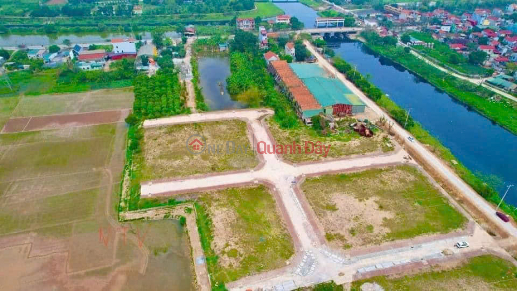 Land for sale adjacent to Au Thuyen - Phu Xuyen (owner) - Prime location in Phu Xuyen area. Sales Listings