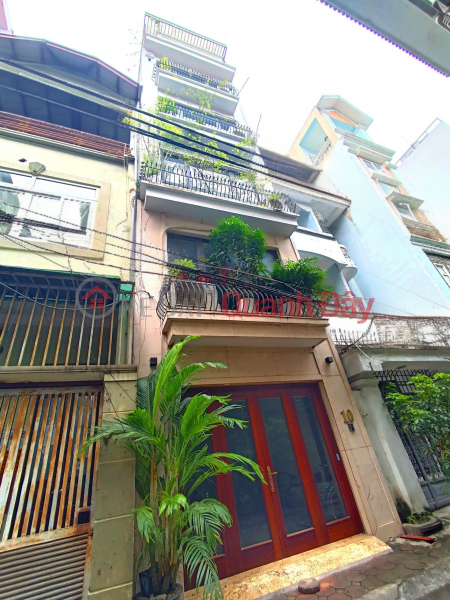 (CAR AVOIDANCE, ALLEY FRONT) House for sale on TRAN QUANG DIEU, Dong Da, busy business. Area 51m2, 6 floors, frontage 4m Sales Listings