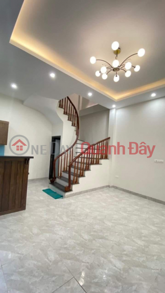 đ 3.49 Billion | Selling a fixed house 39m2x5T, new, beautiful, big alley, price 3.49 billion VND