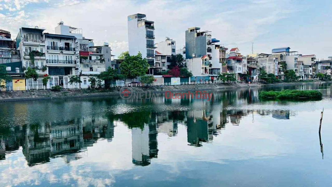 House for sale in Ngoc Lam, lake view, elevator, garage, business, fully furnished Sales Listings