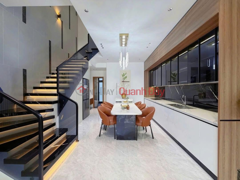 **House for sale on Nguyen Minh Hoang street, Ward 12, Tan Binh District (4*20m),4 floors** Sales Listings