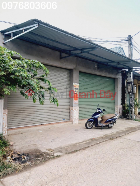 Property Search Vietnam | OneDay | Residential Sales Listings, EXTREMELY RARE: 1 single lot of 160m2 sales kiosk with mezzanine basement 10m2 busy sales business