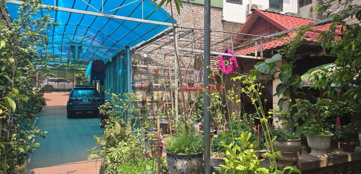 House for sale on Ngoc Thuy street, 1 car-avoiding alley, 325m2, expanding to the back, full residential land | Vietnam Sales đ 54 Billion