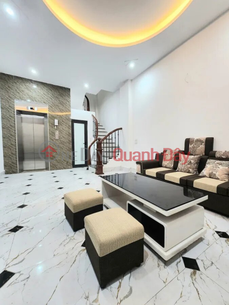 House for sale in Truong Chinh, Dong Da, brand new, 5 elevator floors, more than 7m frontage, just over 6 billion. Sales Listings