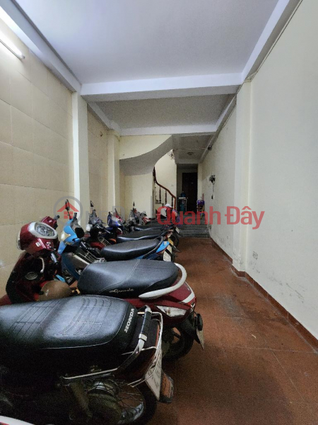 Apartment right on Truong Dinh street - near Bach - Kinh - Xay. Area 75m2 x 5 floors. Only 9.x billion. Sales Listings