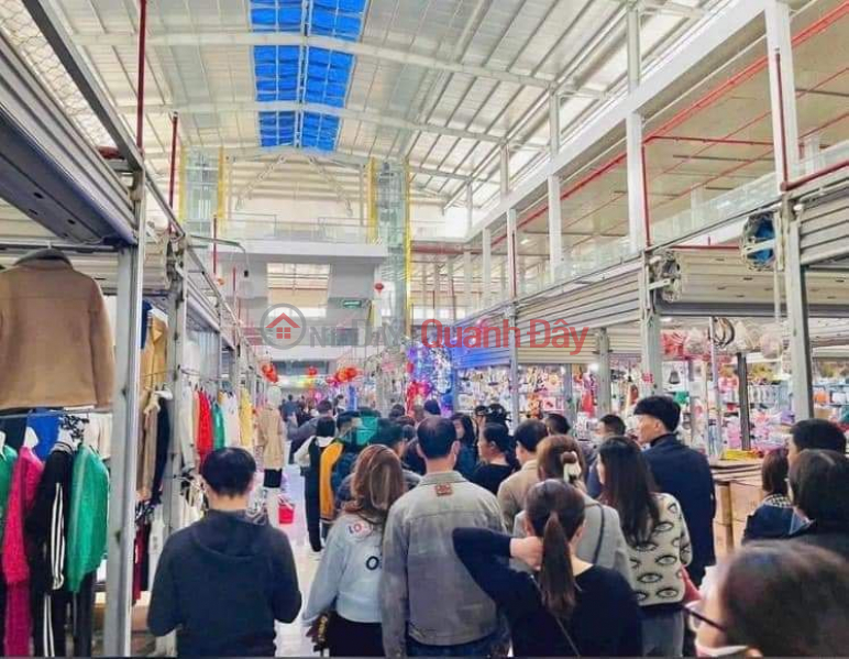 Super Rare 300 MILLION VND to immediately own a commercial kiosk with good cash flow at a potential tourist border market LH: Sales Listings