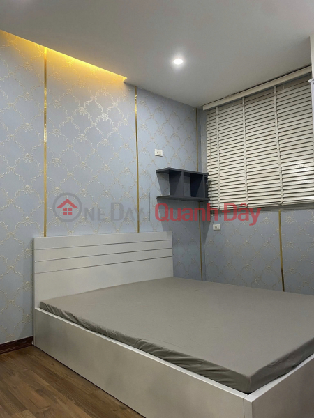 , Please Select | Residential, Sales Listings đ 6.8 Billion