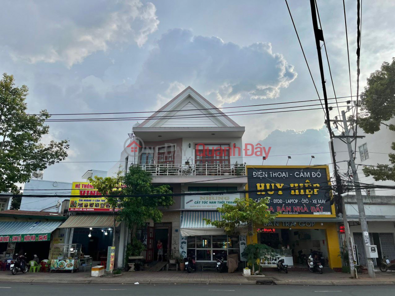 Property Search Vietnam | OneDay | Residential Sales Listings | OWNER Needs to Quickly Sell 2 Street-Front Houses on Ho Thi Huong Street, Dong Nai.