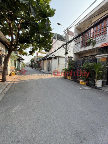 đ 3,5 tỷ NHÀ ĐẸP GẦN LÊ VĂN QUỚI, BÌNH TÂN, HẺM XE HƠI THÔNG 4M, CHỈ 3,X TỶ